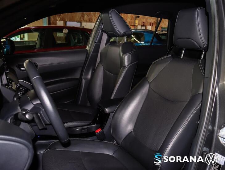 galeria COROLLA CROSS