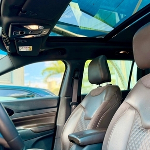 Jeep COMMANDER 2.0 TD380 TURBO DIESEL OVERLAND AT9