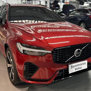 Volvo XC60 2.0 T8 RECHARGE ULTIMATE DARK AWD GEARTRONIC