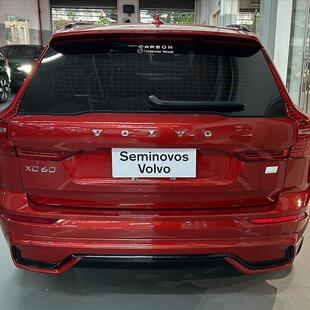 Volvo XC60 2.0 T8 RECHARGE ULTIMATE DARK AWD GEARTRONIC