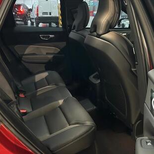 Volvo XC60 2.0 T8 RECHARGE ULTIMATE DARK AWD GEARTRONIC