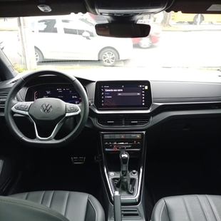 Volkswagen T-CROSS 1.4 250 TSI TOTAL FLEX HIGHLINE AUTOMÁTICO