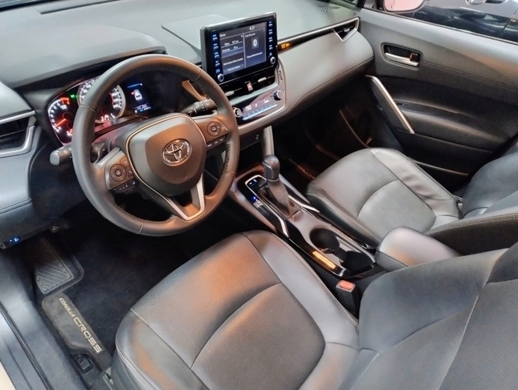 galeria COROLLA CROSS