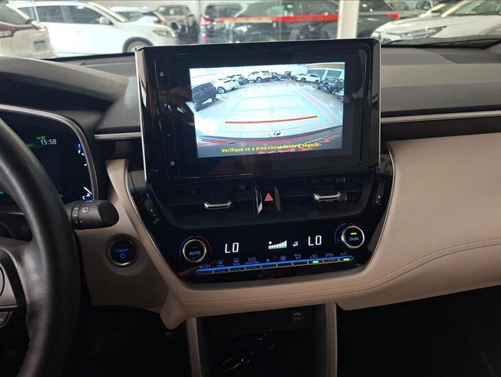 galeria COROLLA CROSS