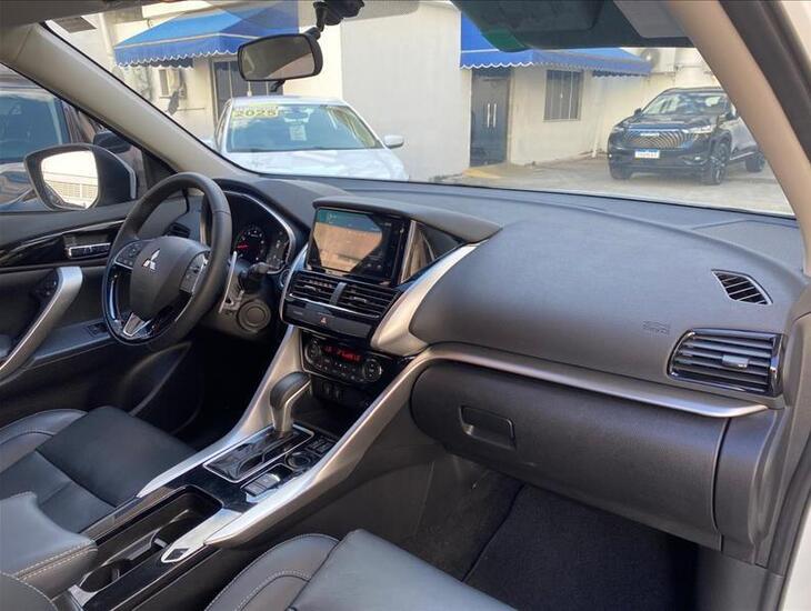 galeria ECLIPSE CROSS