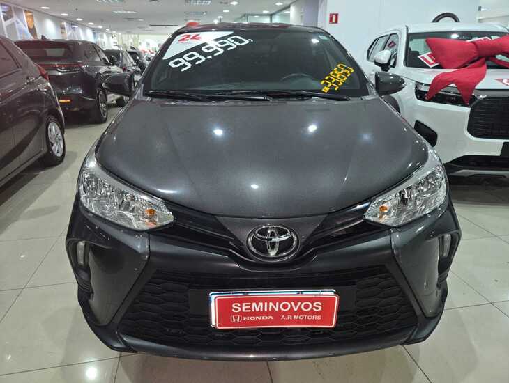 galeria Yaris
