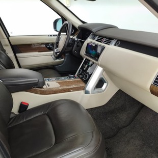 Land Rover Range Rover Vogue 4.4 SE SDV8 4X4 TURBO DIESEL 4P