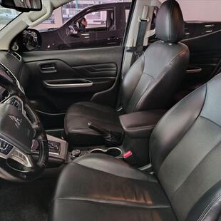 Mitsubishi L200 TRITON 2.4 16V TURBO DIESEL SPORT HPE-S CD 4P 4X4 AUTOMÁTICO