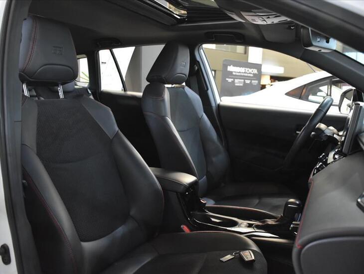 galeria COROLLA CROSS