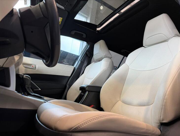 galeria COROLLA CROSS