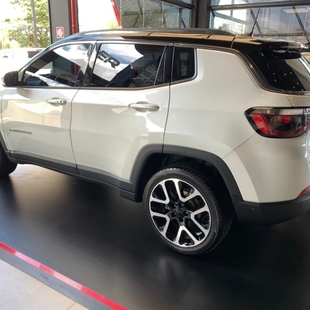 Jeep COMPASS 2.0 16V DIESEL LIMITED 4X4 AUTOMÁTICO
