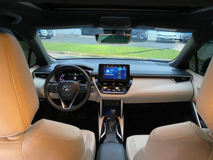 galeria COROLLA CROSS