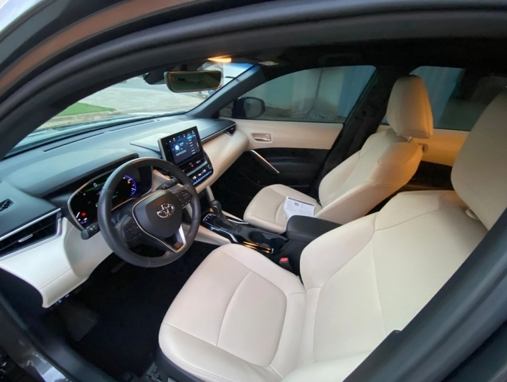 galeria COROLLA CROSS