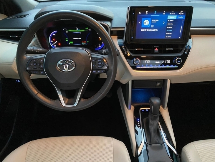 galeria COROLLA CROSS