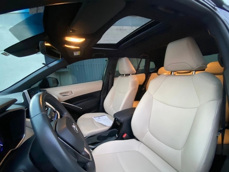 galeria COROLLA CROSS