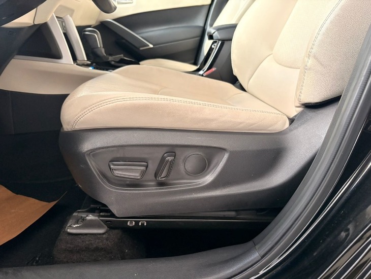 galeria Corolla Cross