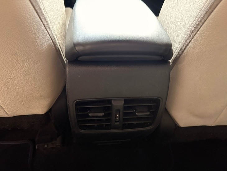 galeria Corolla Cross