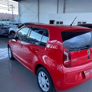 Volkswagen UP 1.0 MPI HIGH UP 12V FLEX 4P MANUAL