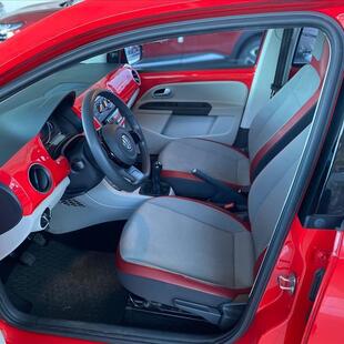 Volkswagen UP 1.0 MPI HIGH UP 12V FLEX 4P MANUAL