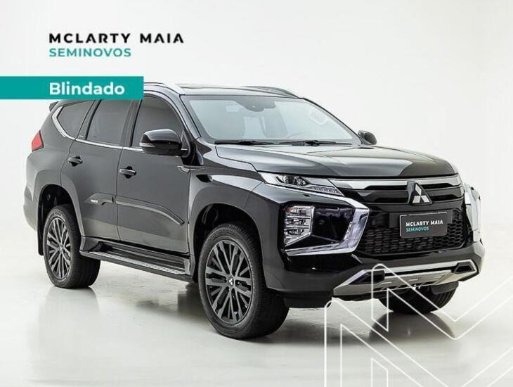 galeria PAJERO SPORT