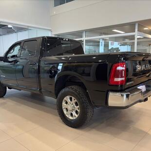 Ram 2500 6.7 I6 TURBO DIESEL LARAMIE CD 4X4 AUTOMÁTICO