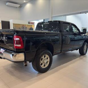 Ram 2500 6.7 I6 TURBO DIESEL LARAMIE CD 4X4 AUTOMÁTICO