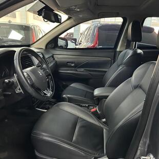 Mitsubishi OUTLANDER 2.0 MIVEC GASOLINA HPE AUTOMÁTICO