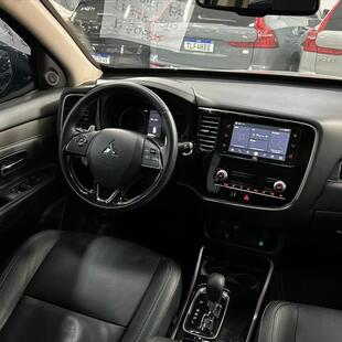Mitsubishi OUTLANDER 2.0 MIVEC GASOLINA HPE AUTOMÁTICO