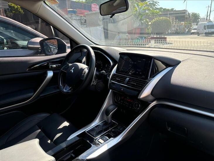galeria ECLIPSE CROSS