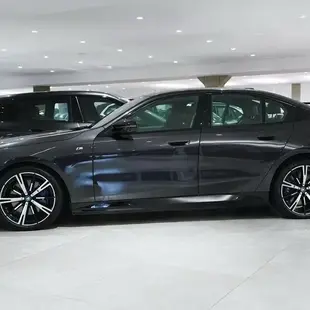 Bmw i5 M60 xDrive (Aut.) (Elétrico)