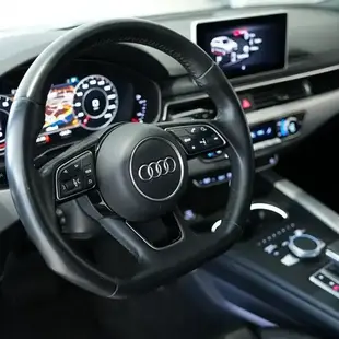 Audi A4 Avant Prestige Plus 40 TFSI S tronic