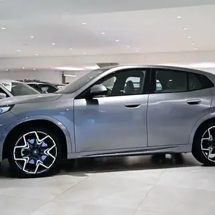 Bmw iX2 xDrive30i M Sport (Aut.) (Elétrico)