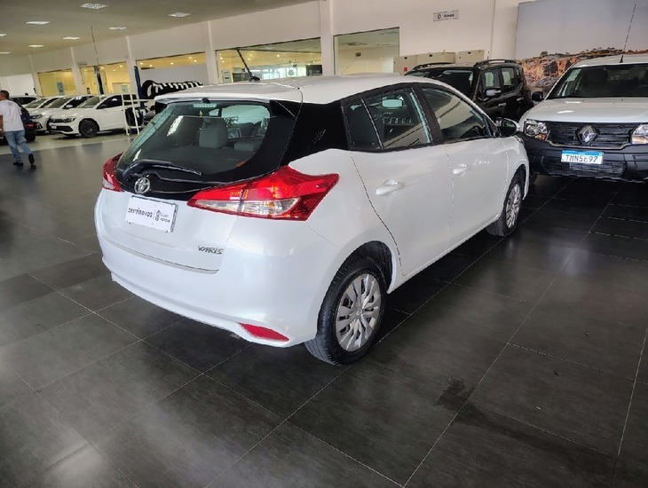 galeria YARIS