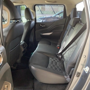 Nissan FRONTIER 2.3 16V TURBO DIESEL XE CD 4X4 AUTOMÁTICO