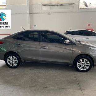 Toyota YARIS 1.5 16V FLEX SEDAN XL MANUAL