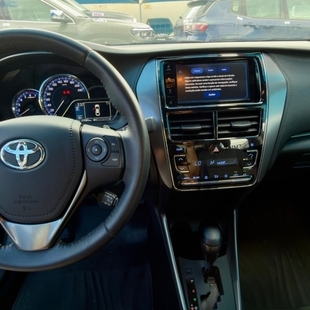 Toyota YARIS 1.5 16V FLEX XS MULTIDRIVE