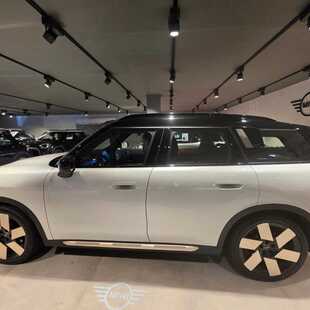 Mini Cooper Countryman SE ALL4 Top