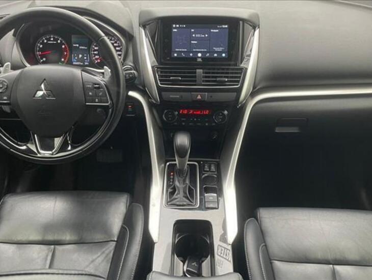 galeria ECLIPSE CROSS