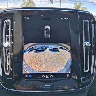 Volvo C40 P8 RECHARGE TWIN ELECTRIC ULTIMATE AWD