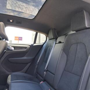 Volvo C40 P8 RECHARGE TWIN ELECTRIC ULTIMATE AWD