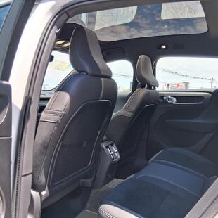 Volvo C40 P8 RECHARGE TWIN ELECTRIC ULTIMATE AWD