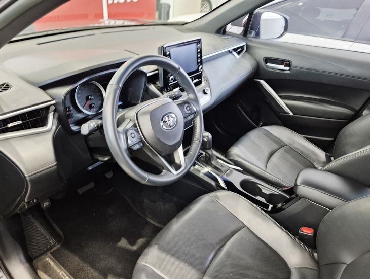 galeria COROLLA CROSS