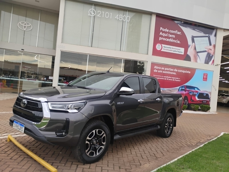 galeria HILUX