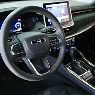 Jeep Commander Limited 1.3 T270