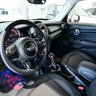 Mini Cooper 1.5 (Aut) 4p