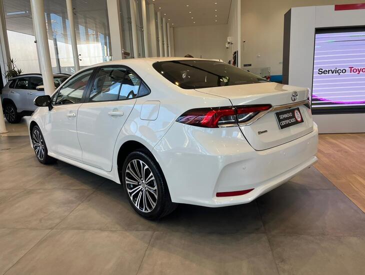 galeria COROLLA XEI 2.0