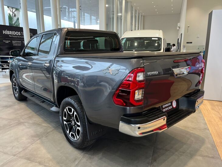 galeria HILUX SRX 4X4 2.8