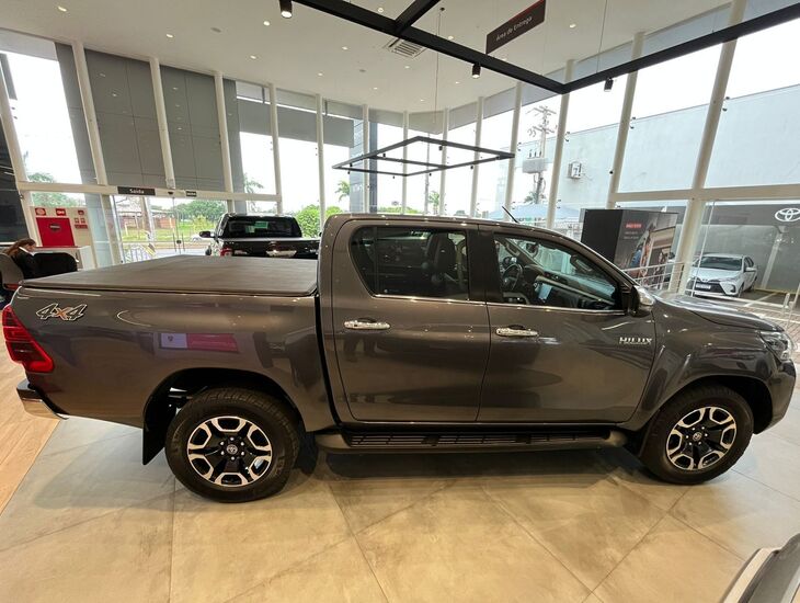 galeria HILUX SRX 4X4 2.8