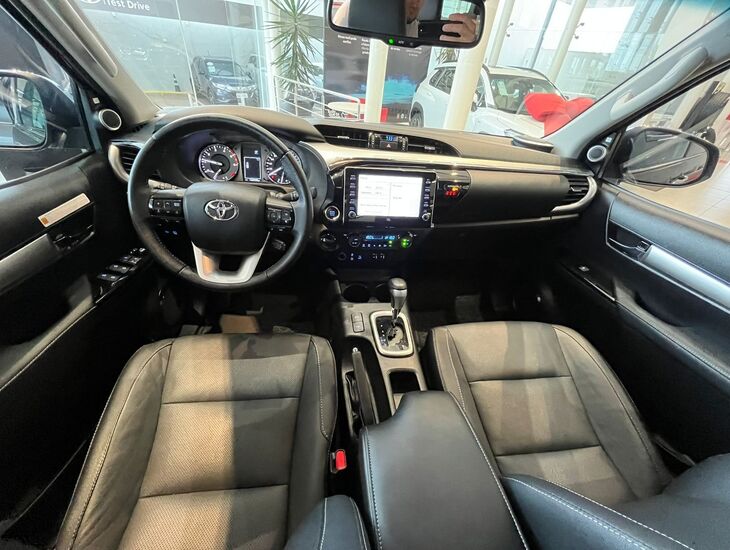 galeria HILUX SRX 4X4 2.8