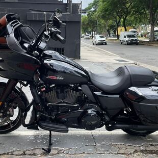 Harley Davidson Road Glide ROAD GLIDE